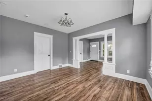 10103 Lamontier Ave, Loveland, OH 44104 - Photo 11