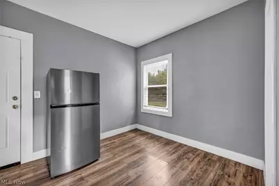 10103 Lamontier Avenue, Loveland, OH 44104 - Photo 13