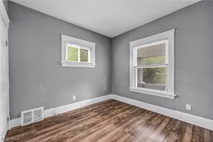 10103 Lamontier Ave, Loveland, OH 44104 - Photo 9