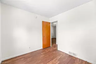 1163 Tonawanda Ave, Akron, OH 44305 - Photo 21