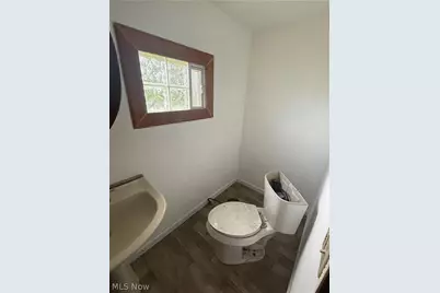 34 Montgomery, Youngstown, OH 44506 - Photo 11