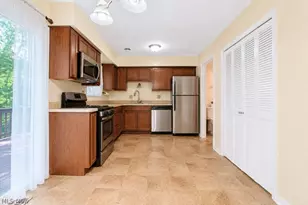 5240 Sable Ct, Mentor, OH 44060 - Photo 13