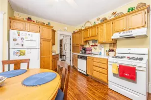 419 Williams Ave, Williamstown, WV 26187 - Photo 17