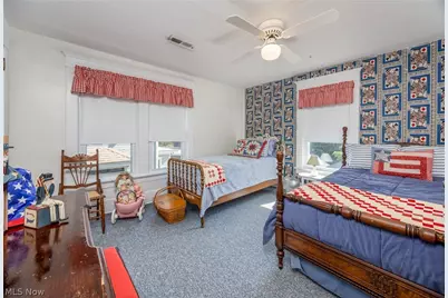 419 Williams Avenue, Williamstown, WV 26187 - Photo 27