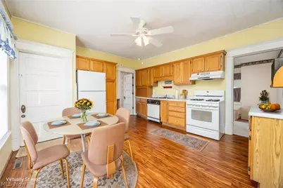 419 Williams Avenue, Williamstown, WV 26187 - Photo 15