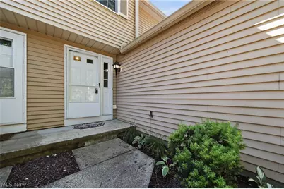3949 Lake Run Boulevard, Stow, OH 44224 - Photo 3