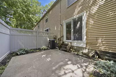3949 Lake Run Boulevard, Stow, OH 44224 - Photo 9