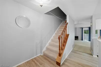 3949 Lake Run Boulevard, Stow, OH 44224 - Photo 5