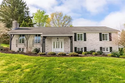 2240 Devonshire Drive NW, Canton, OH 44708 - Photo 1