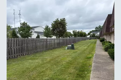 4245 Bennington Boulevard, Brunswick, OH 44212 - Photo 5