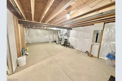 117 Fall Lake Lane, Amherst, OH 44001 - Photo 19
