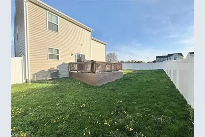 117 Fall Lake Lane, Amherst, OH 44001 - Photo 23