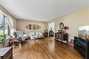 4905 Jody Lynn Dr, Mentor, OH 44060 - Photo 3