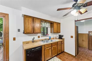 4905 Jody Lynn Dr, Mentor, OH 44060 - Photo 9