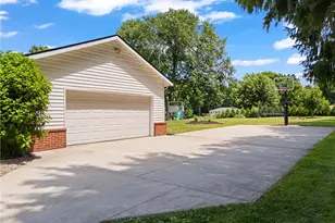 5983 Kungle Rd, Clinton, OH 44216 - Photo 3