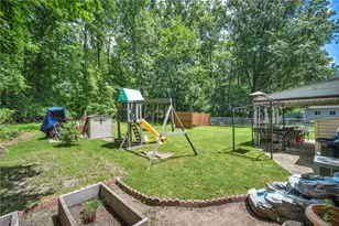 301 E 317th St, Willowick, OH 44095 - Photo 27