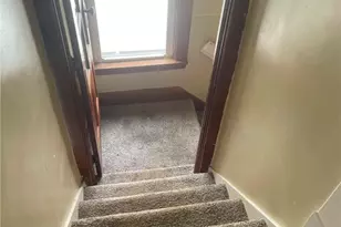 1118 W 8th St, Lorain, OH 44052 - Photo 9