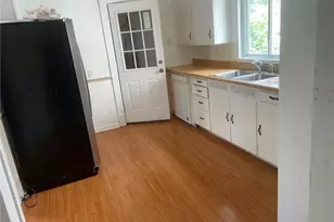 1118 W 8th St, Lorain, OH 44052 - Photo 5
