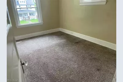 1118 W 8th Street, Lorain, OH 44052 - Photo 11