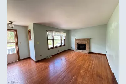 442 N Hambden Street, Chardon, OH 44024 - Photo 9