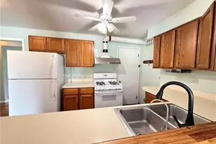 442 N Hambden St, Chardon, OH 44024 - Photo 15