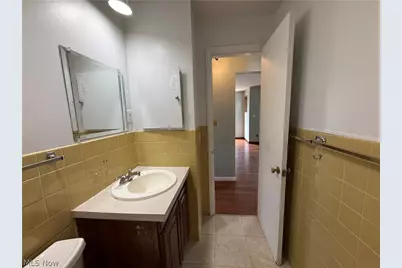 442 N Hambden Street, Chardon, OH 44024 - Photo 31