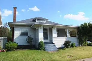648 Maryland Ave SW, Canton, OH 44710 - Photo 1