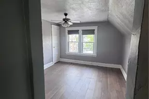 12337 Chesterfield Ave, Loveland, OH 44108 - Photo 5