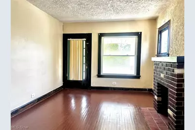 3294 E 105th Street #Up, Loveland, OH 44104 - Photo 3