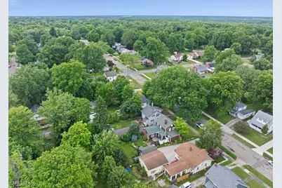 1052 Parkside Drive, Alliance, OH 44601 - Photo 45