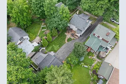 1052 Parkside Drive, Alliance, OH 44601 - Photo 43