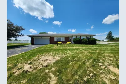 80 Kings Drive, Steubenville, OH 43952 - Photo 1