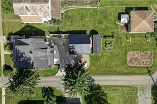 917 W Main St, Sugarcreek, OH 44681 - Photo 17