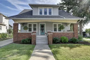 917 W Main St, Sugarcreek, OH 44681 - Photo 1