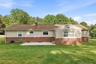 937 Pineview Ave SE, North Canton, OH 44720 - Photo 29
