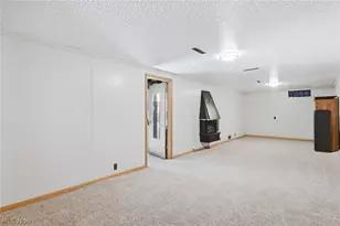 937 Pineview Ave SE, North Canton, OH 44720 - Photo 21