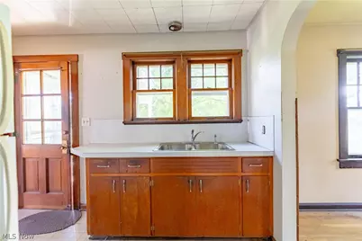 809 Easton Street NE, Canton, OH 44721 - Photo 11