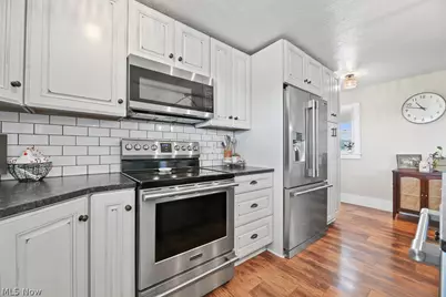 11925 Lippincott Road, East Rochester, OH 44625 - Photo 9