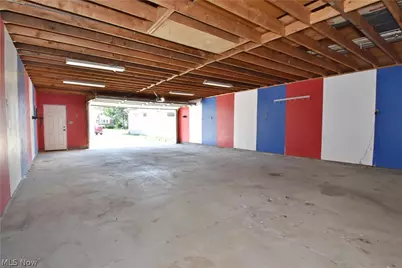6208 Sylvia Drive, Brook Park, OH 44142 - Photo 5