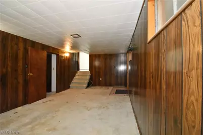 6208 Sylvia Drive, Brook Park, OH 44142 - Photo 23