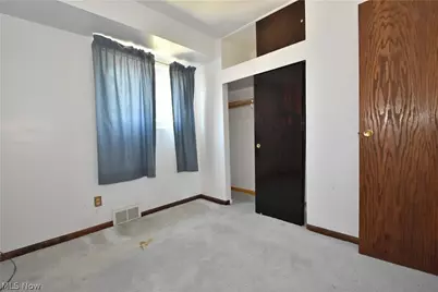 6208 Sylvia Drive, Brook Park, OH 44142 - Photo 21