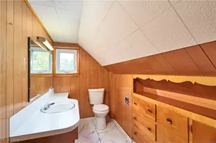 157 29th St NW, Barberton, OH 44203 - Photo 9