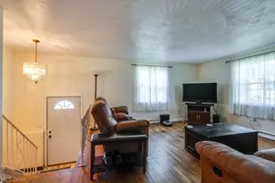 9921 Beech St NE, Louisville, OH 44641 - Photo 17