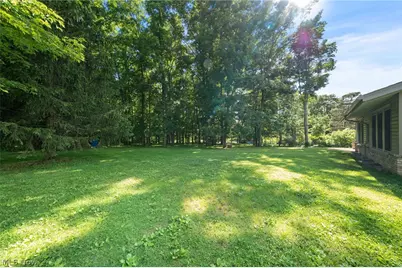 3270 Harris Road, Grandview Heights, OH 44147 - Photo 41