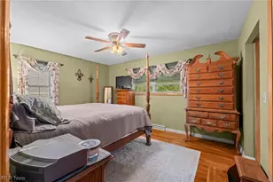 3270 Harris Rd, Grandview Heights, OH 44147 - Photo 25
