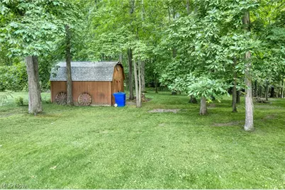 3270 Harris Road, Grandview Heights, OH 44147 - Photo 39