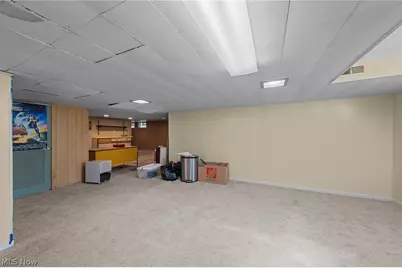 3270 Harris Road, Grandview Heights, OH 44147 - Photo 33