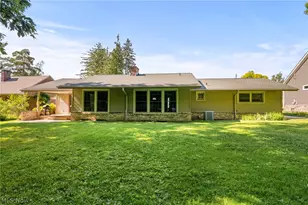 3270 Harris Rd, Grandview Heights, OH 44147 - Photo 39