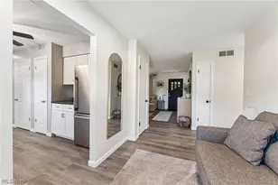 432 Mackinaw Ave, Bath, OH 44333 - Photo 7