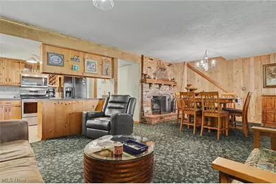 2216 N Medina Line Road, Akron, OH 44333 - Photo 9